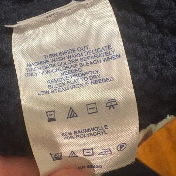 Lands End Women's Navy Blue Turtleneck Sweater Size Small - Picture 5 of 5